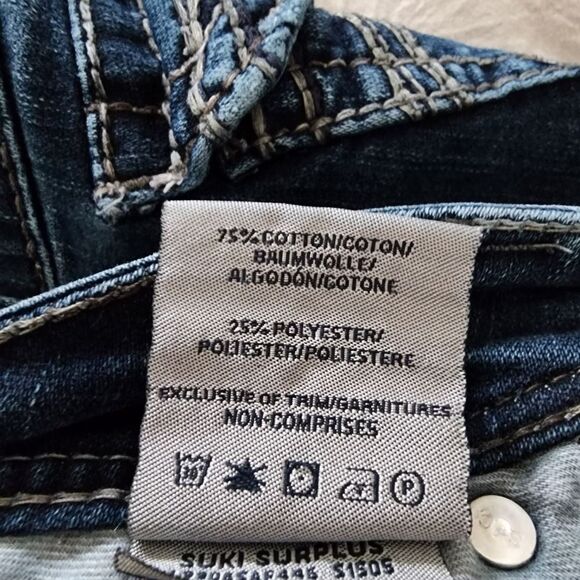 Silver Suki Surplus bootcut dark wash jeans womens size 32 30L - Picture 8 of 9